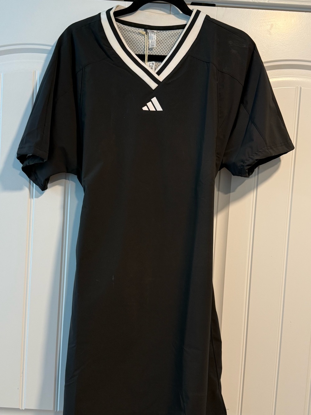 Adidas Golf Black Dress with White V-Neck Trim - bungee waistband SZ L